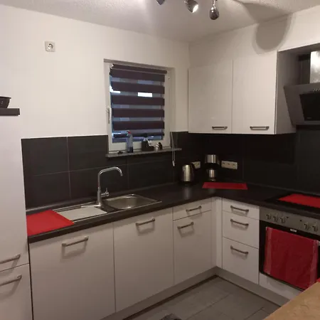 Luisa - 2024 Neu Renoviert, Modern, Ruhig Henschhausen