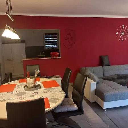 Appartamento Luisa - 2024 Neu Renoviert, Modern, Ruhig Henschhausen